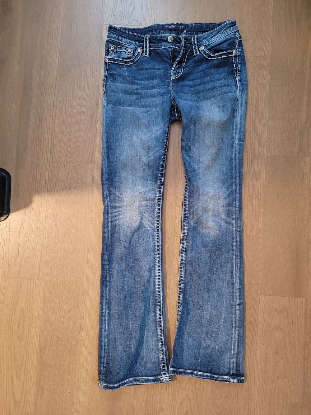 Miss Me Chloe Boot Cut Jeans Size 28 Ins 34